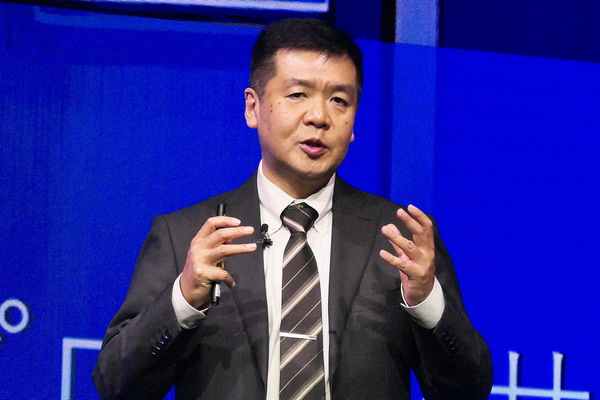 デルが最上位ノート「XPS」を日本でも発売開始