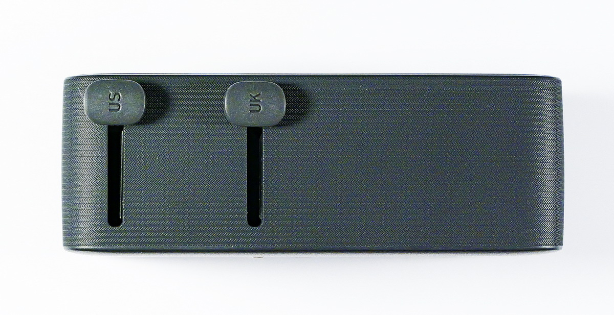 Ankerがトラベルアダプタを発表