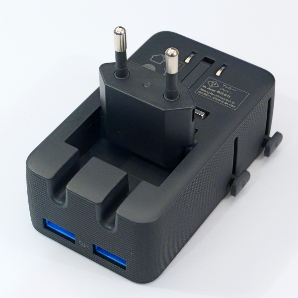 Ankerがトラベルアダプタを発表