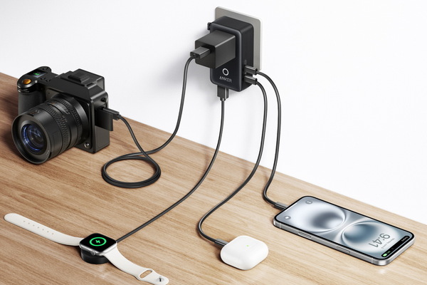 Ankerがトラベルアダプタを発表