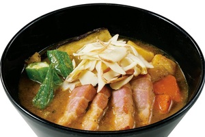 うまそ！CoCo壱に「厚切りベーコン」のスープカレー。追いチーズがたまらない