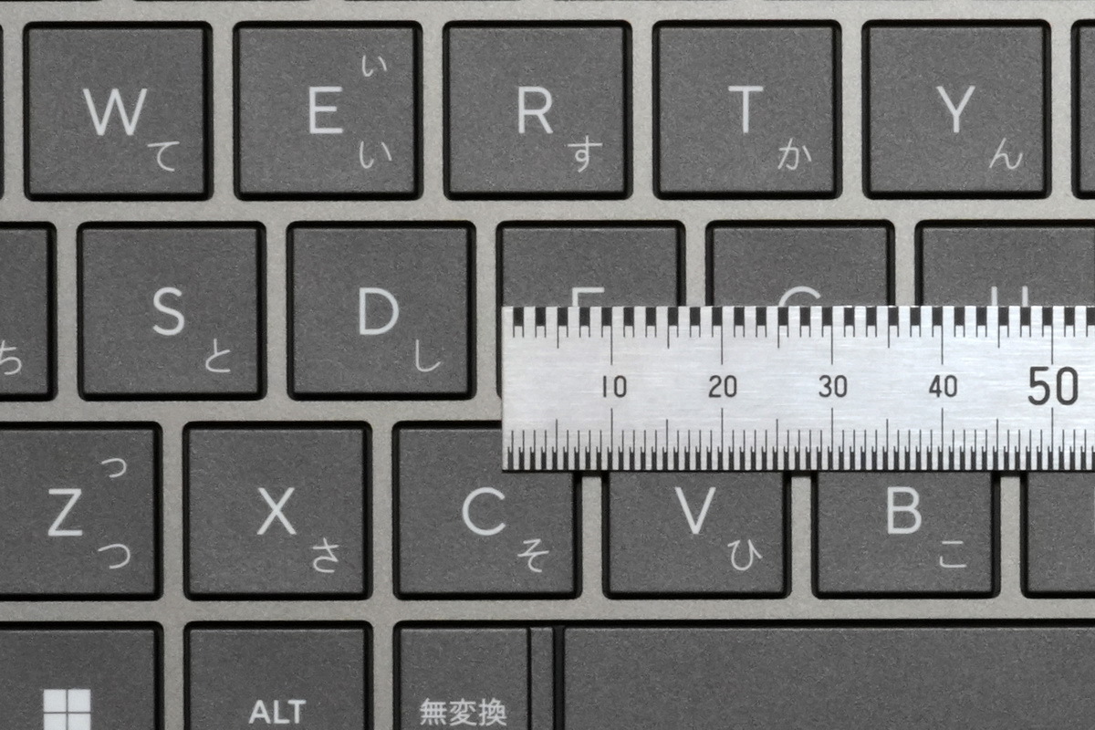 「AMD Ryzen AI 400」搭載「Zenbook S16」（UM5606GA）実機レビュー