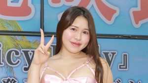 初海外ロケで「リゾート地のセラピスト」を好演。須能咲良の4th DVDは恋の施術が詰まった意欲作