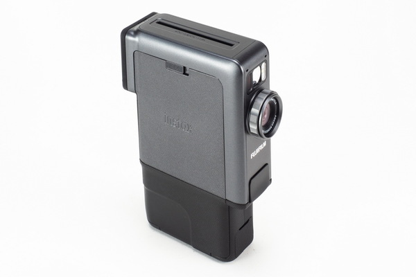 「instax mini Evo Cinema」実機レビュー