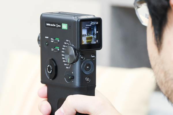 instax mini Evo Cinema