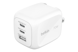 充電器は1個で足りた！ Belkin「Cubic Charger Pro」3ポートなら、スマホもPCもまとめてOK