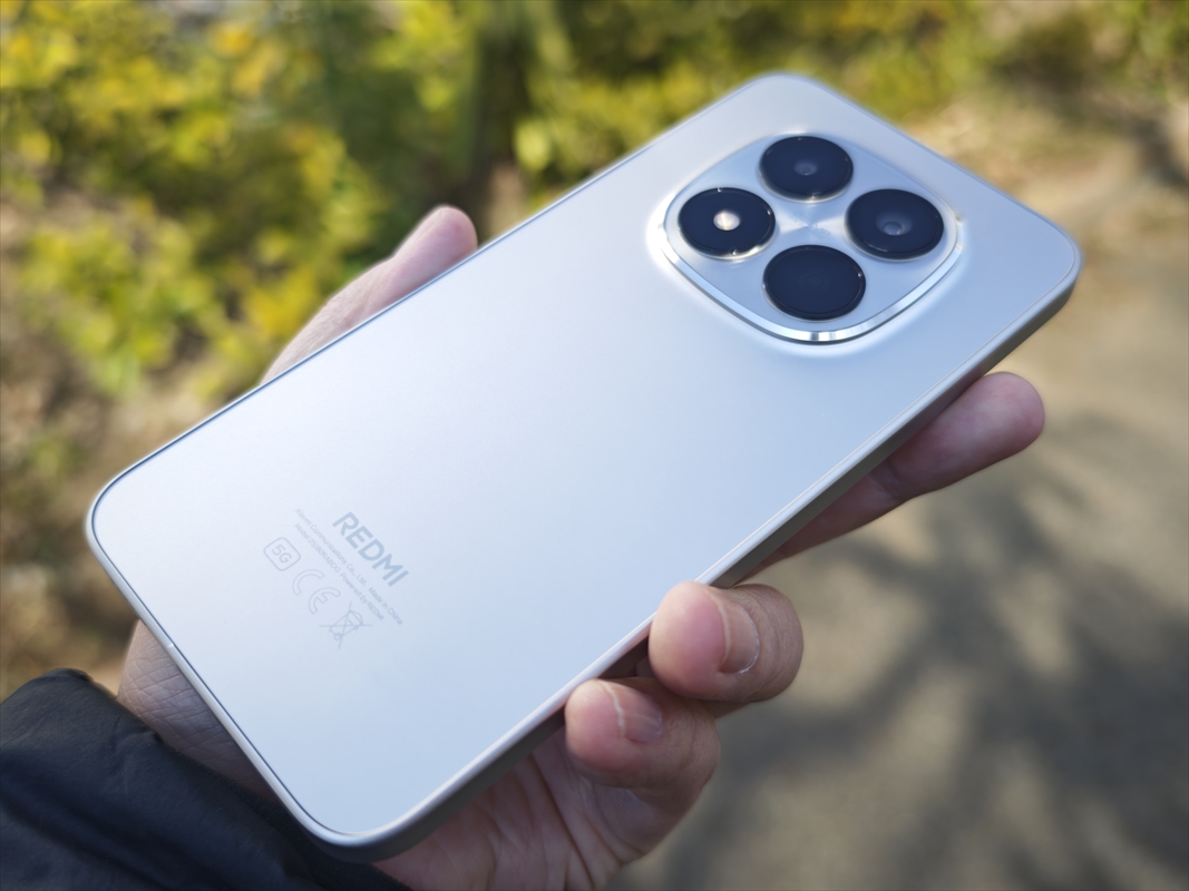 【ミドルクラス最強コスパ】ハイエンド級なカメラが使えるスマホがスゴい　シャオミがまたやってくれた