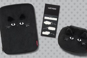 これは買い！カフェ・ベローチェの「黒ねこ」3点グッズが"猫の日"に向け登場 かわいい～