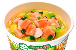 やった！カップヌードル「謎肉orカニカマ」55％増量の「今だけ」シリーズ発売