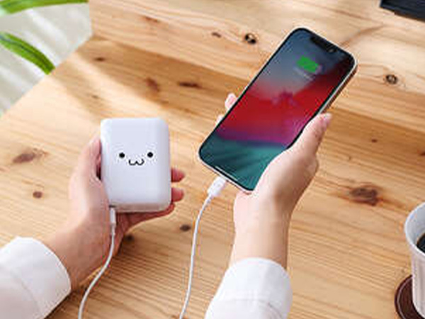 エレコム 触覚フィードバック搭載 モバイルバッテリー