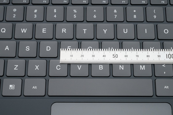 「Blackview MEGA 12」実機レビュー