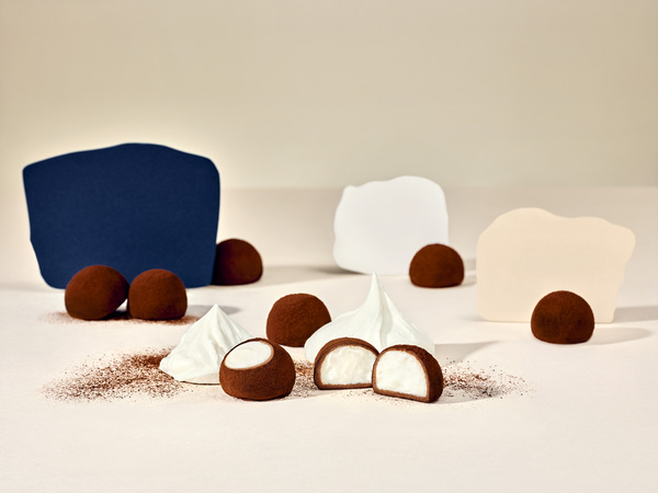 「SNOWS」の「スノーボール 黒」