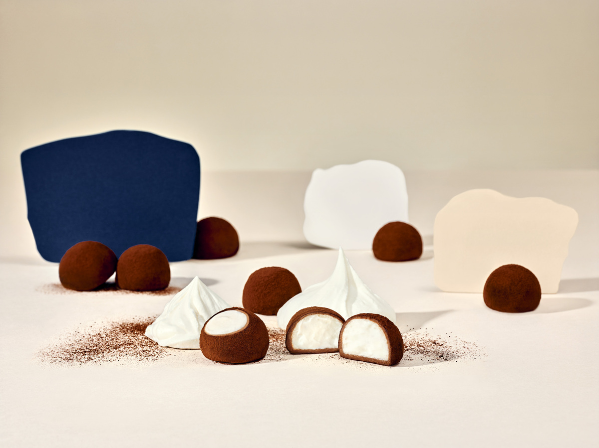 「SNOWS」の「スノーボール 黒」