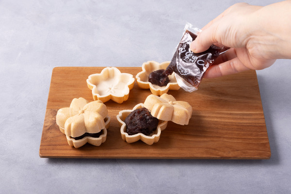 「トーキョー・オリジナルス」の「さくら手づくり最中」