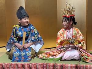 うちの子がおひなさまに！上杉伯爵邸で十二単風の衣装が着られる体験型ひな祭り【東北中央自動車道 米沢八幡原ICから約6km】