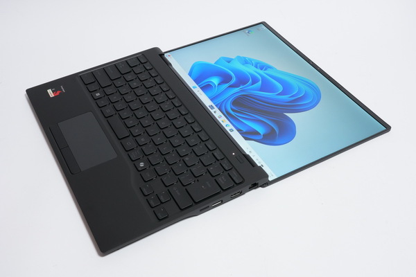 「FMV WU6-L1」実機レビュー