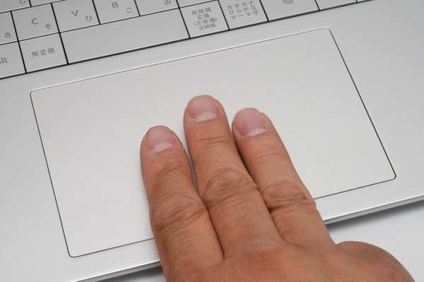 世界最軽量の16型モバイルノートAcer「Swift Air 16」実機レビュー