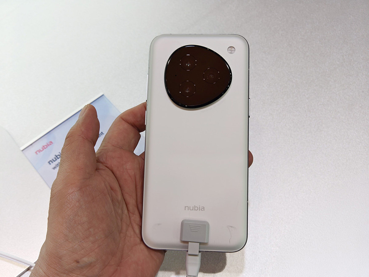 nubia