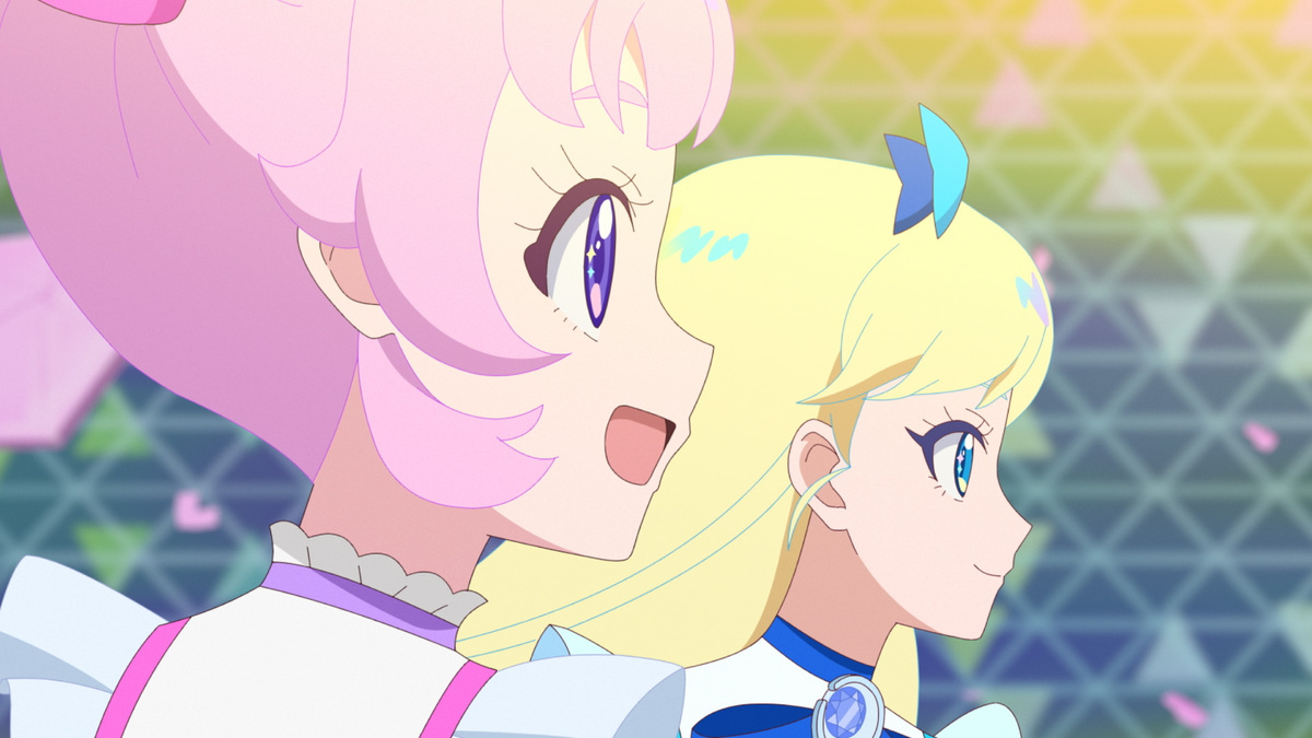 『映画ひみつのアイプリ まんかいバズリウムライブ！』