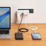 スマホもPC周辺機器もまとめて充電　最大9台対応の電源タップ