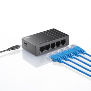 手のひらサイズなのにギガビット対応、USB Type-C給電の5ポートハブ登場