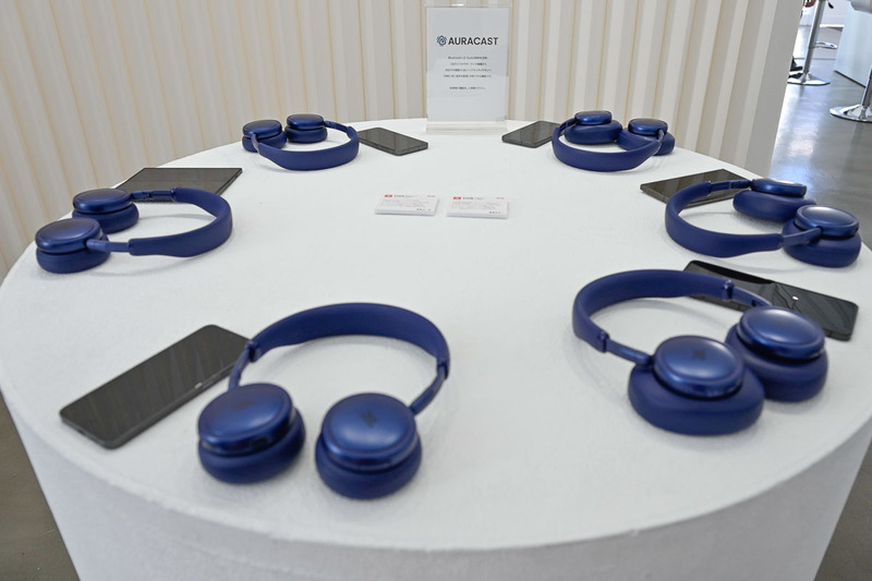 JBL、7年ぶり刷新の中核ヘッドホン「LIVE 780NC / 680NC」を公開