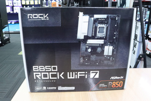 ASRockの“Rock”を冠するマザーボード新シリーズが登場！モダンでシンプルなデザインがとてもイイ：ドスパラ大阪・なんば店