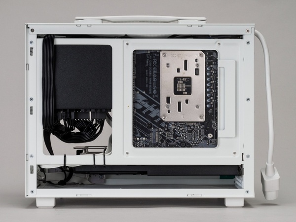 G-Master Velox Mini B850A AMD Edition