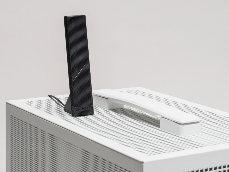 G-Master Velox Mini B850A AMD Edition