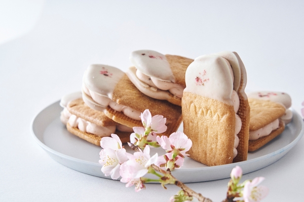 フェアリークリームウィッチ サクラ生バターサンド