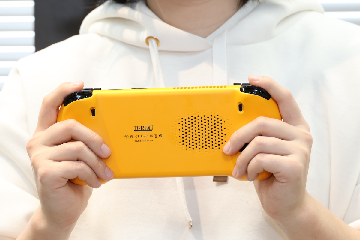 AYANEO KONKR Pocket FIT