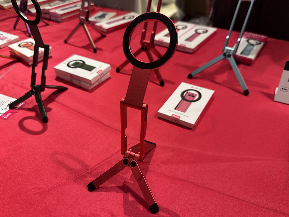 Ulanzi MA30 カラビナ付きスマホ用三脚