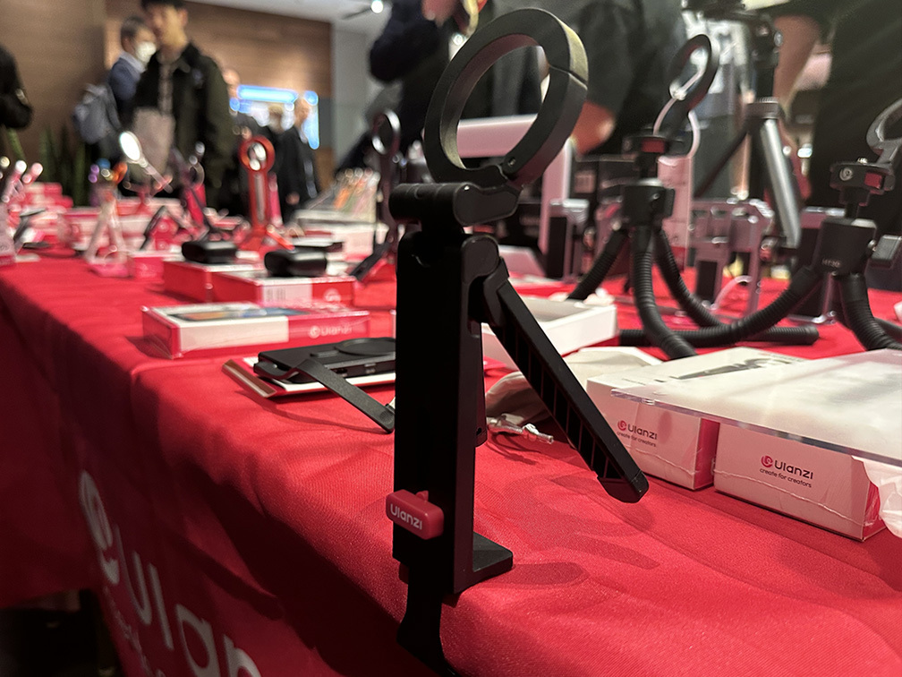 Ulanzi MA88 MagLock マグネット式デスククランプ スマホ三脚 S055