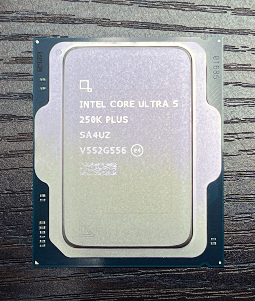 Core Ultra 7 270K Plus、Core Ultra 5 250K Plus