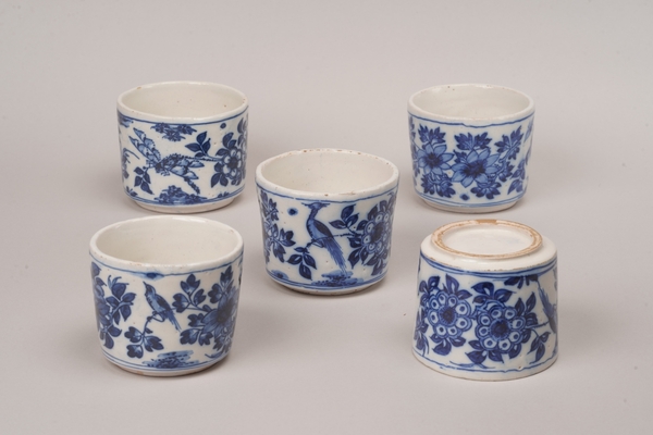 阿蘭陀染付花鳥文向付