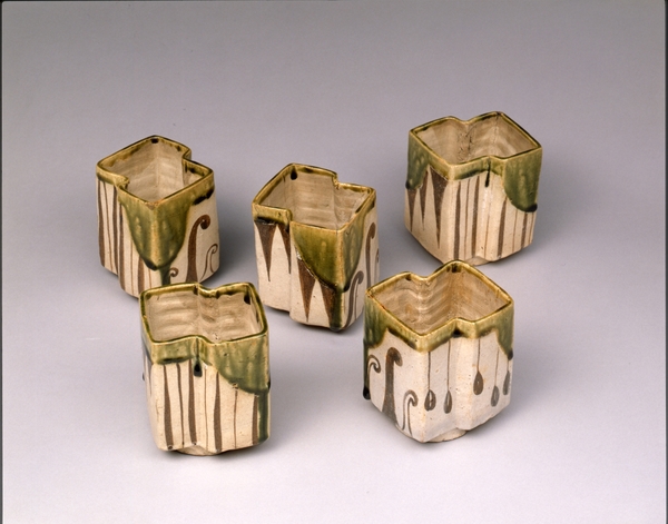 織部角繋ぎ向付