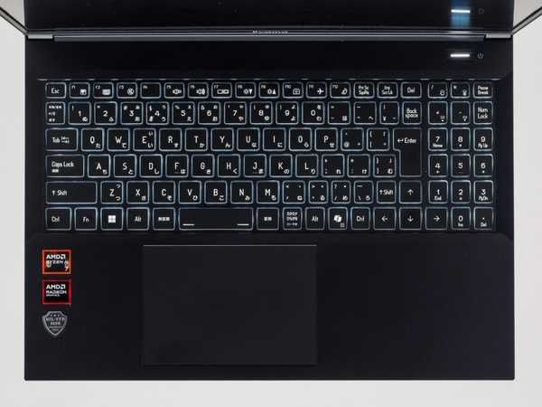 STYLE-15FHA21-R7A-UCSX