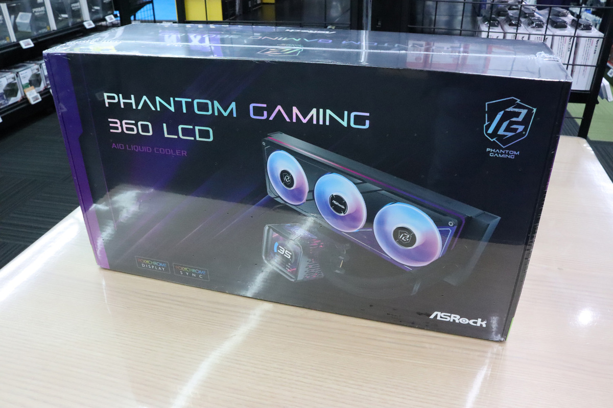 Phantom Gaming 360 LCD