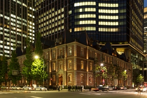 三菱一号館美術館が特別な黄昏時をお届け！　休館のはずの月曜日の美術館で優河さんのライブ開催