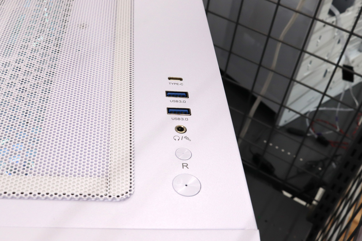 Vision 330 CR ARGB snow