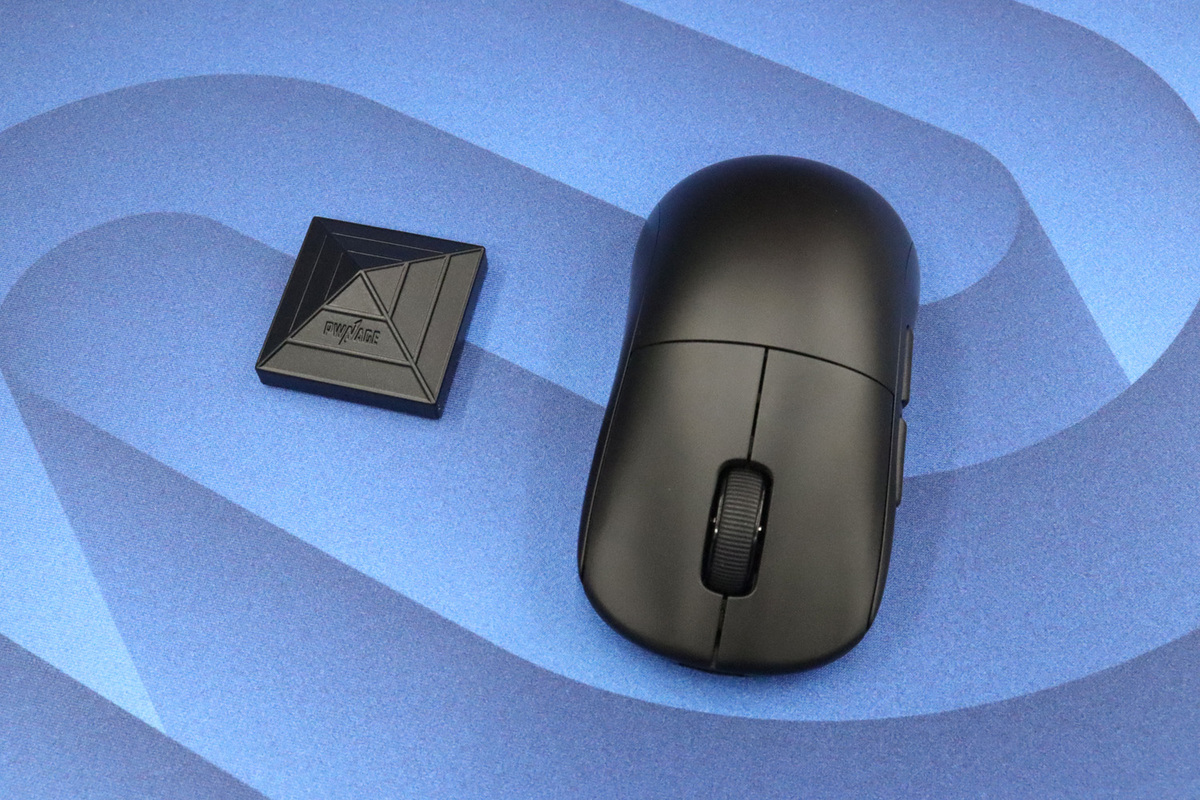 Ultra Custom Pro Symm 3