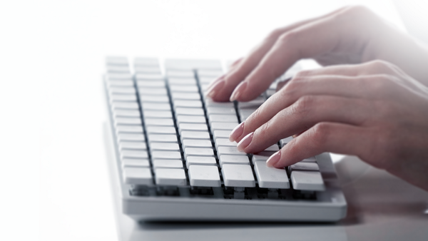 世界最速入力キーボード「FMV Keyboard X」