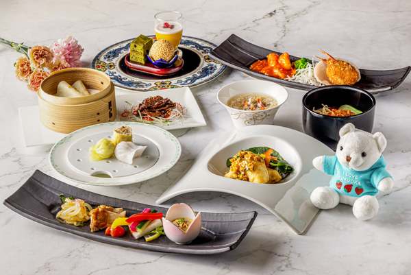 母の日はヒルトン福岡で過ごそう！スペシャルコースで美味しく親孝行♪