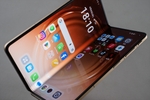 折りたたみスマホの弱点克服の「OPPO Find N6」国内登場！ もう折り目ガ～とは言わせない