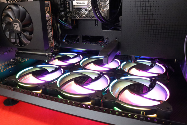 Cooler Master MASTERFRAME 360 STAGE LCD