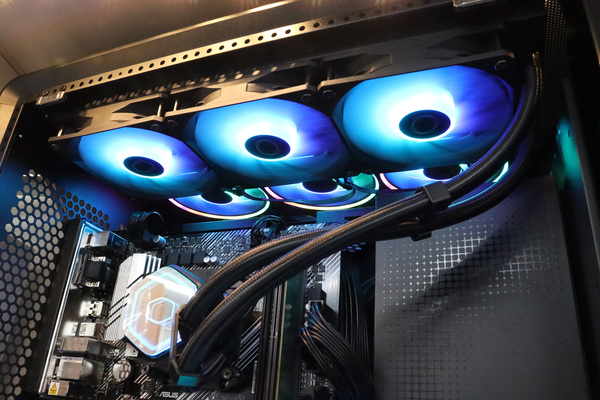 Cooler Master MASTERFRAME 360 STAGE LCD