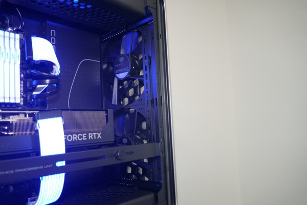 ZEFT R61SBC