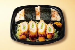 アスパラ×のり弁で春全開！「豚巻きフライ」がおいしそ