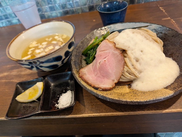「筍のムースのまぜそば風つけ蕎麦」(1400円)
