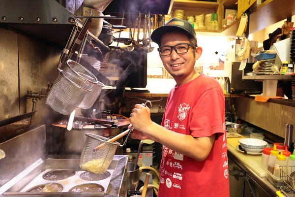店主の田中一彦さん